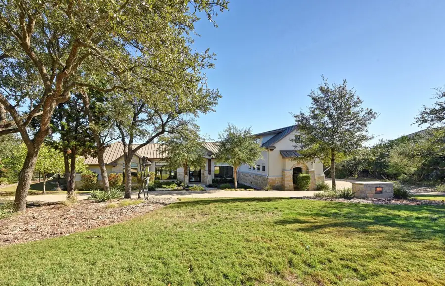4217 Verano Dr, Austin, TX 78735 - Image #3