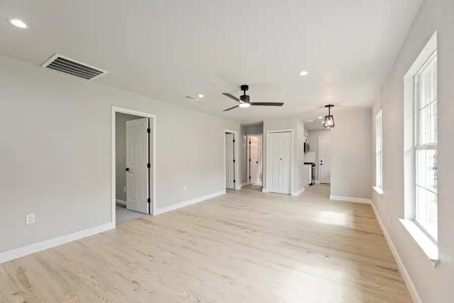 7000 Carwill Dr, Austin, TX 78724 - #2
