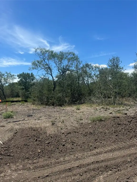 120 Baylen Clifton Ln, Lockhart, TX 78644 - Image #2