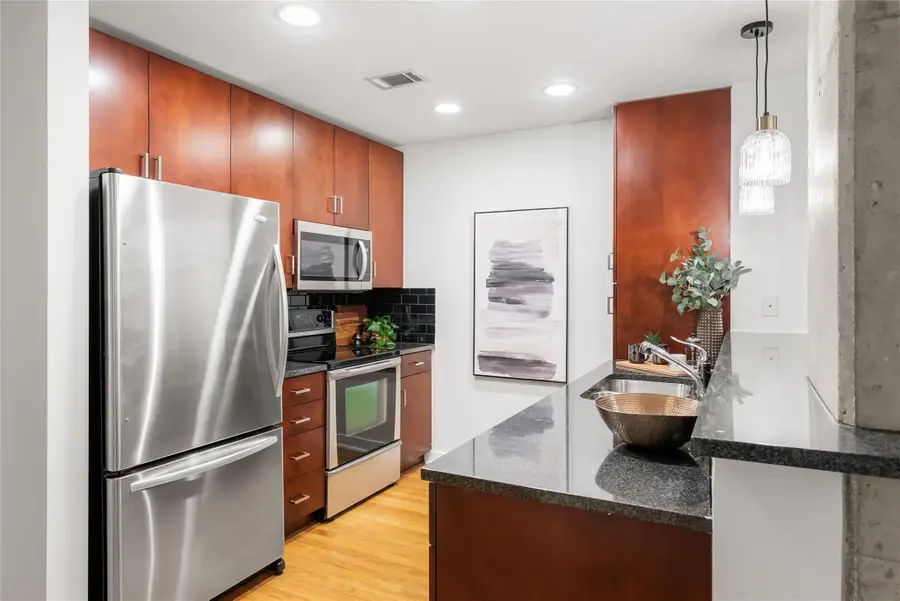 360 Nueces St #1112, Austin, TX 78701 - #3