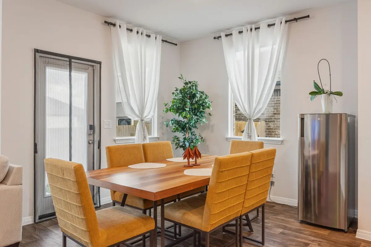 205 Charles Trl, Georgetown, TX 78626 - #1