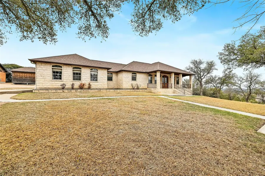 211 Summit Ridge Rd, Burnet, TX 78611 - Image #2