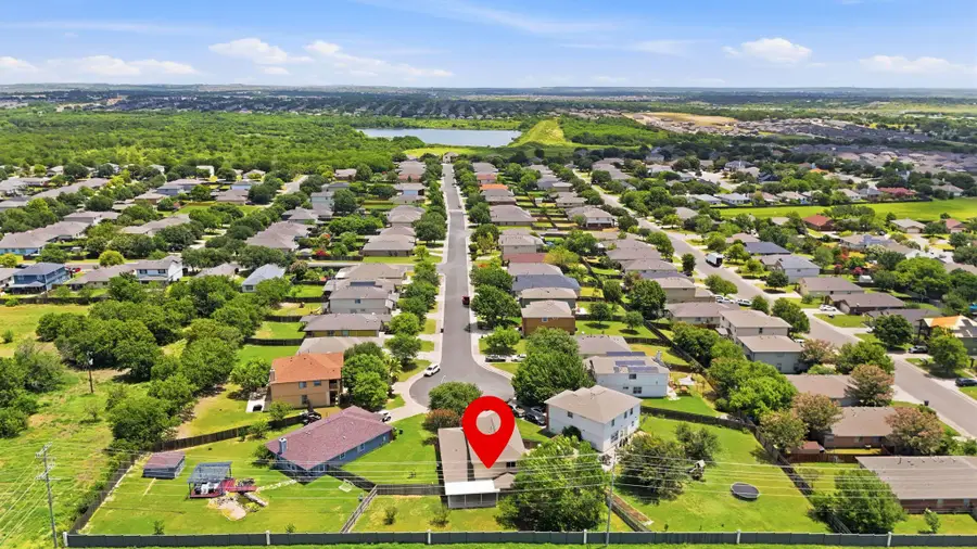 308 Loon Lake Dr, Kyle, TX 78640 - #2