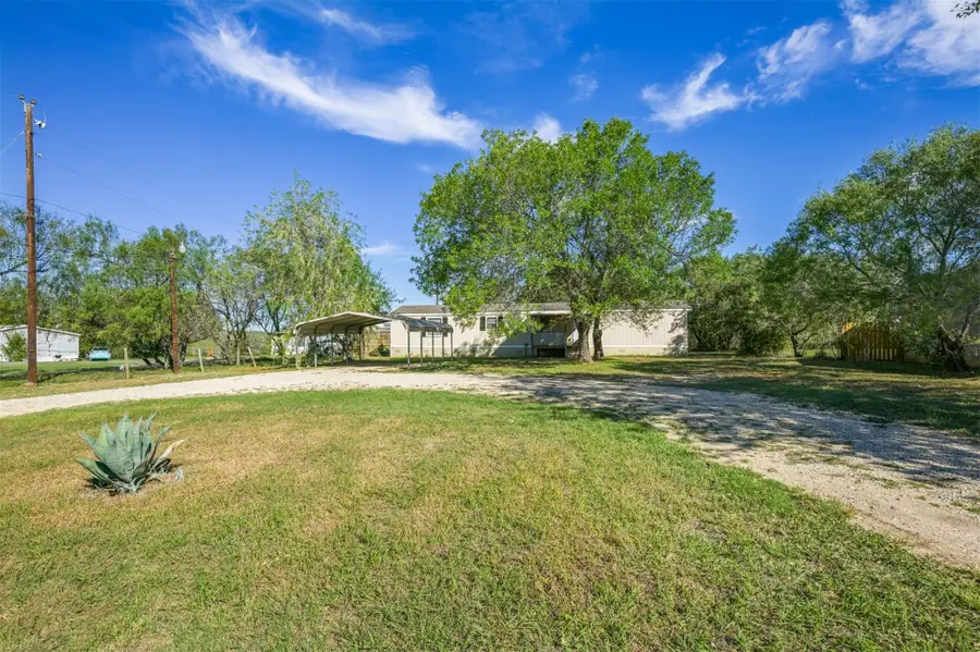 124 Shawn Ln, Seguin, TX 78155 - #2