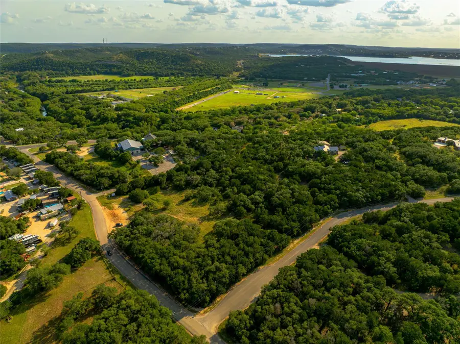 181 Spring Mountain Dr, Canyon Lake, TX 78133 - #2