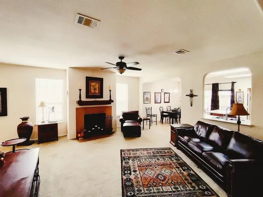 1844 Bayland St, Round Rock, TX 78664 - #3