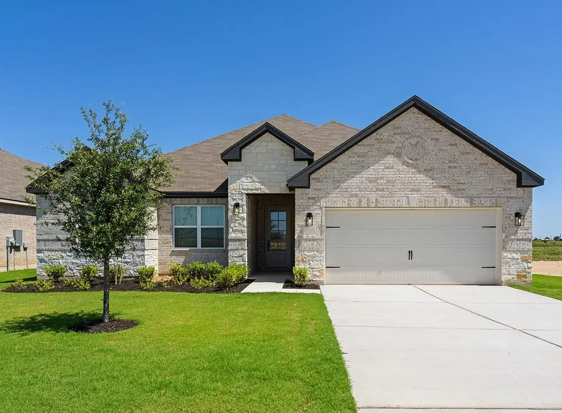 517 West Luna Blue Ln, Jarrell, TX 76537 - #1