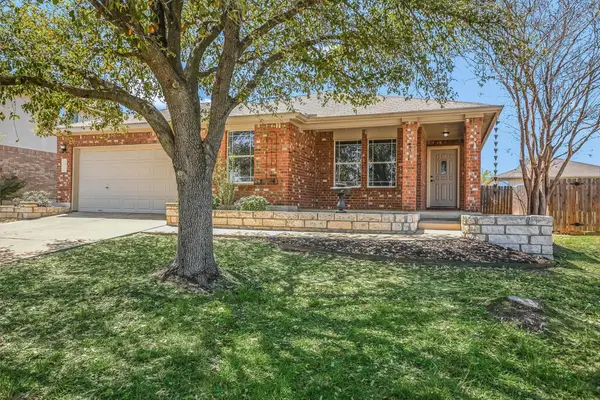 201 Woodley Rd, Leander, TX 78641