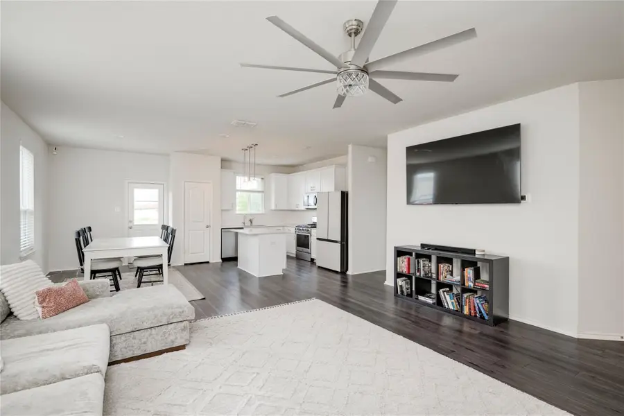 160 Sweetleaf Dr, Buda, TX 78610 - #3