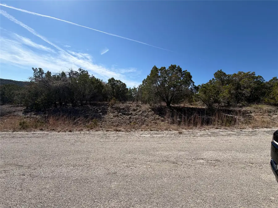 20607 Ranger Trl, Lago Vista, TX 78645 - Image #2