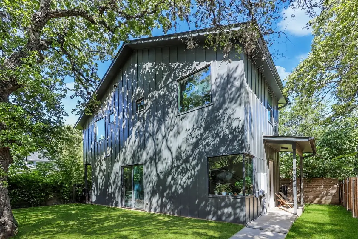 706 Valdez St #2, Austin, TX 78741 - #1