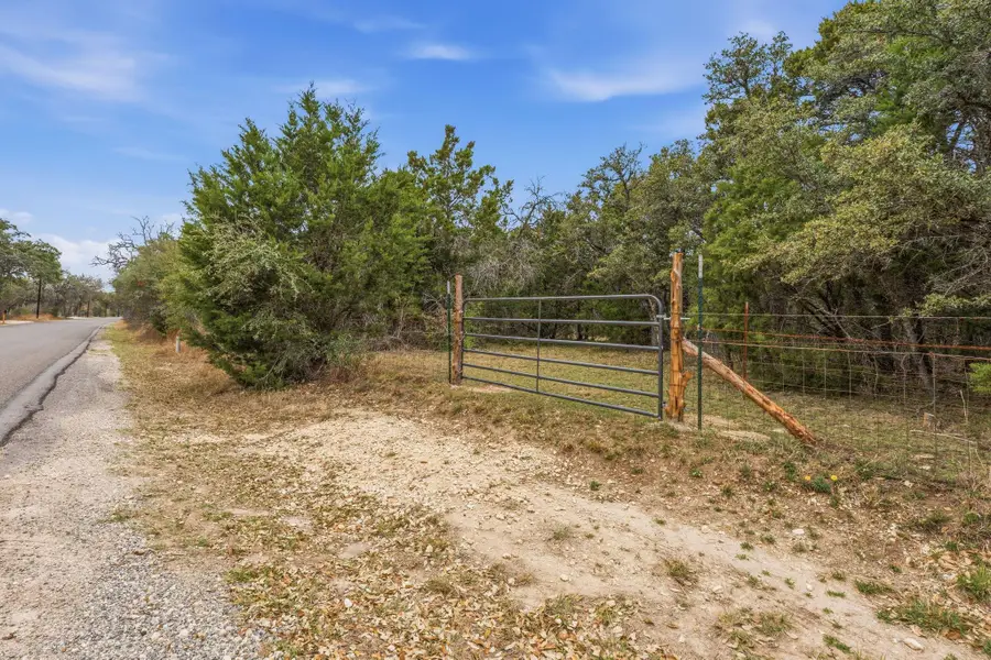 750 County Road 207 Rd, Liberty Hill, TX 78642 - #2