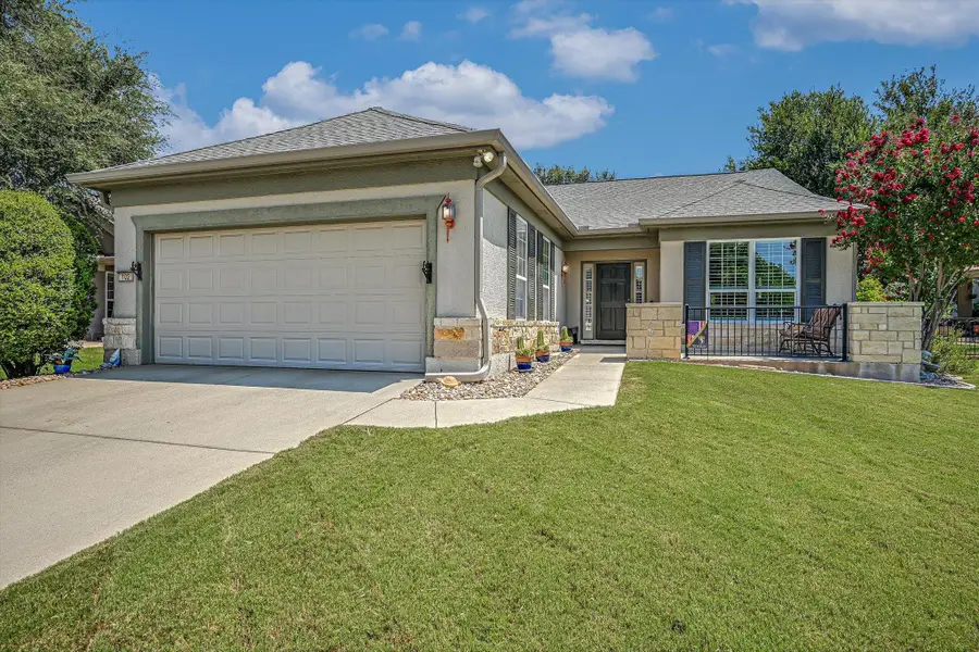 102 Yosemite Rd, Georgetown, TX 78633 - #2
