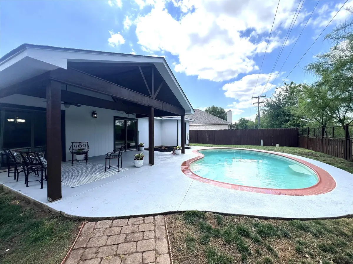 404 Patton Cv, Bastrop, TX 78602 - Image #1