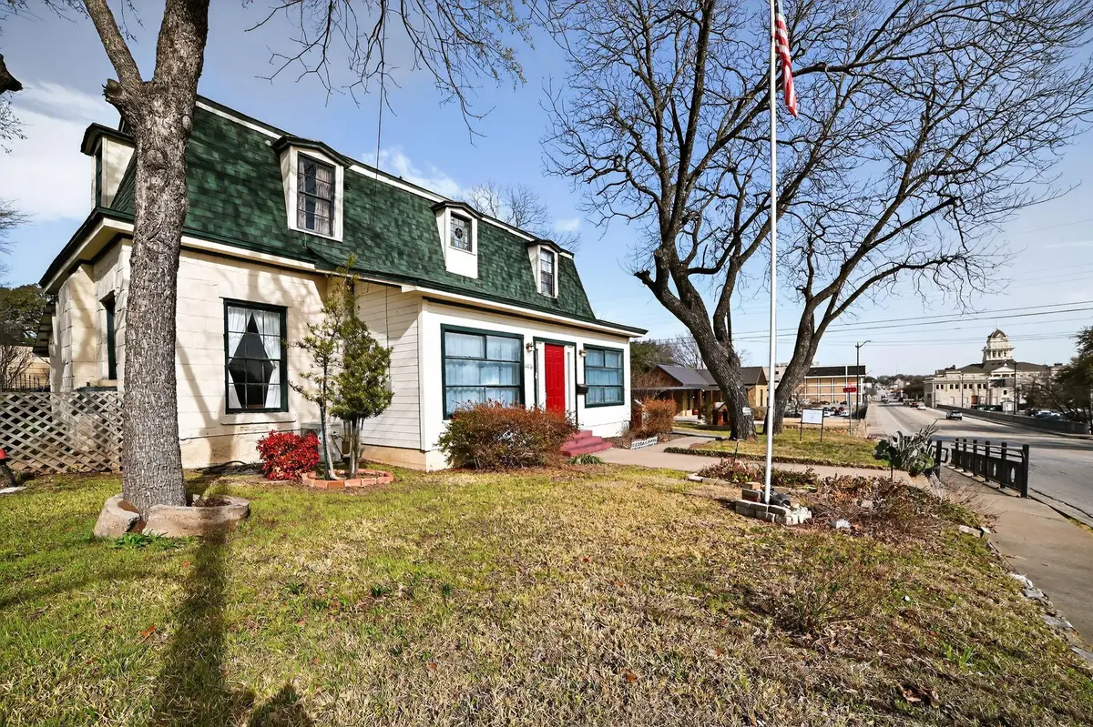 400 S Main St, Belton, TX 76513 - #1