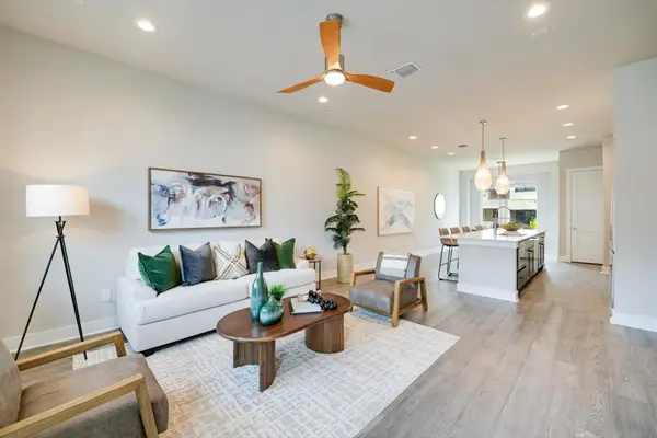 4402 Authentic Dr #69, Austin, TX 78731