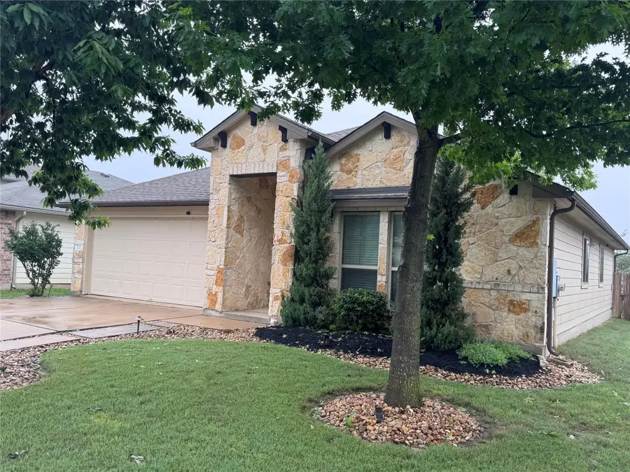 733 Pinnacle Dr, Georgetown, TX 78626 - #2