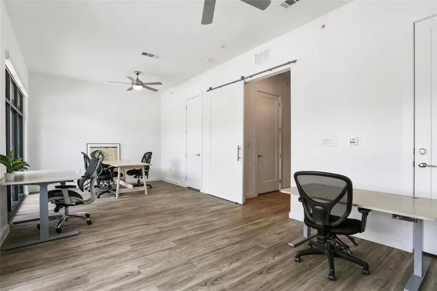 4801 Springdale Rd #1005, Austin, TX 78723 - Image #2