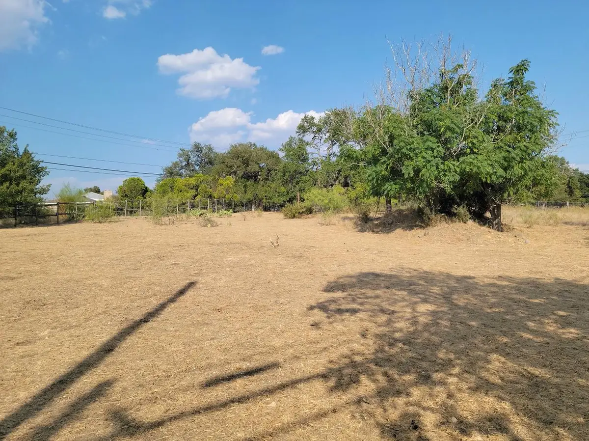 1524-1526 Old Rr 12 Cir, San Marcos, TX 78666 - #1