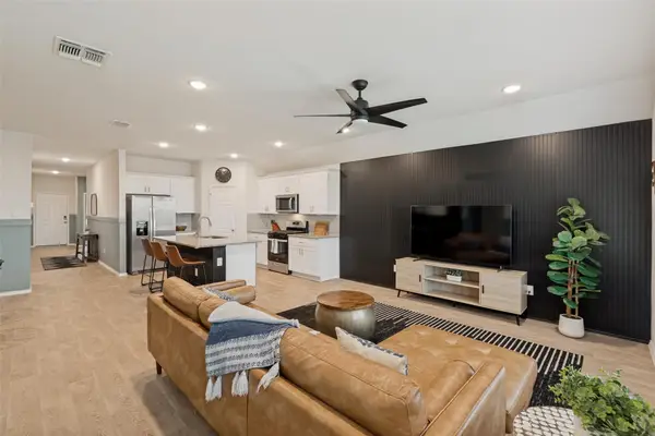 438 Kayden Pt, New Braunfels, TX 78130