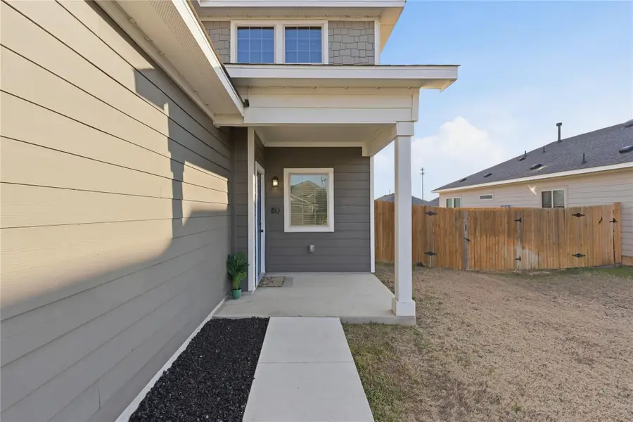 237 Driftwood Ln, Bastrop, TX 78602 - Image #2