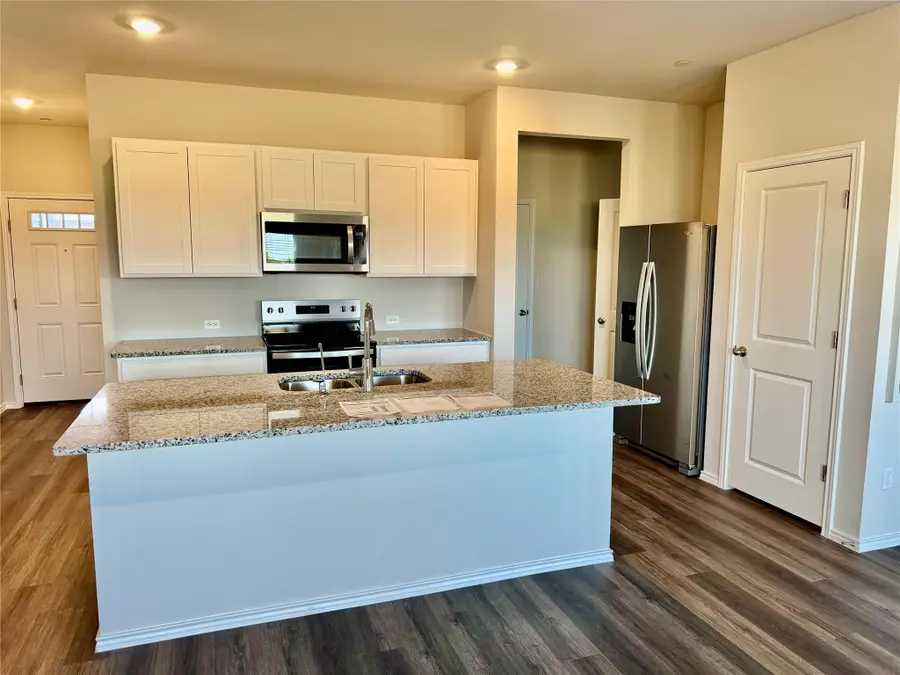 134 Cinnabar Ln #3, Kyle, TX 78640 - Image #2