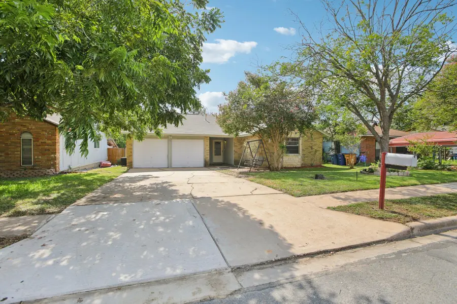 4907 Copperbend Blvd, Austin, TX 78744 - Image #3