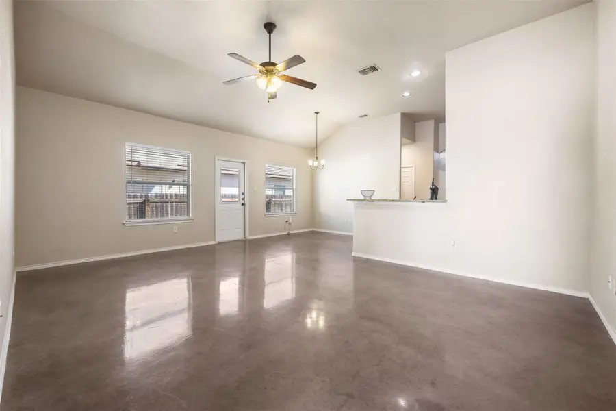 125-127 Joanne Cv, New Braunfels, TX 78130 - #2