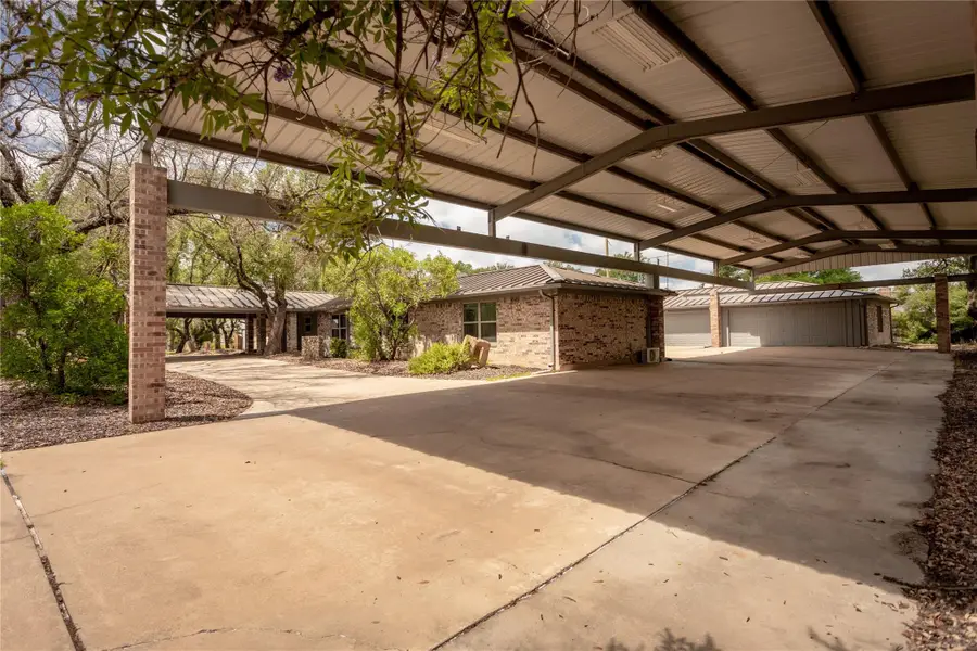 712 Squaw Creek Rd, Willow Park, TX 76087 - #3