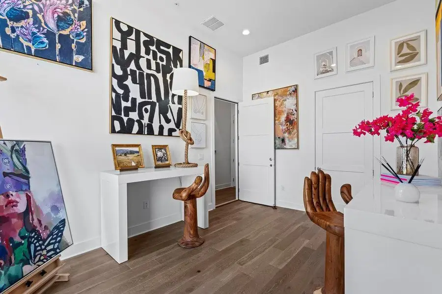 3822 Berkman Dr, Austin, TX 78723 - #2