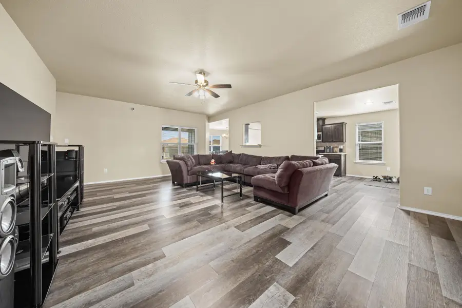 3205 Goblin Dr, Killeen, TX 76549 - Image #3