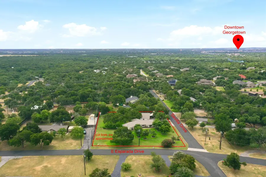 126 E Esparada Dr, Georgetown, TX 78628 - #2