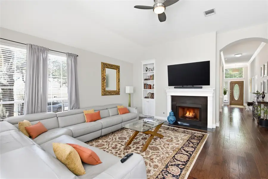 7435 Fireoak Dr, Austin, TX 78759 - #2
