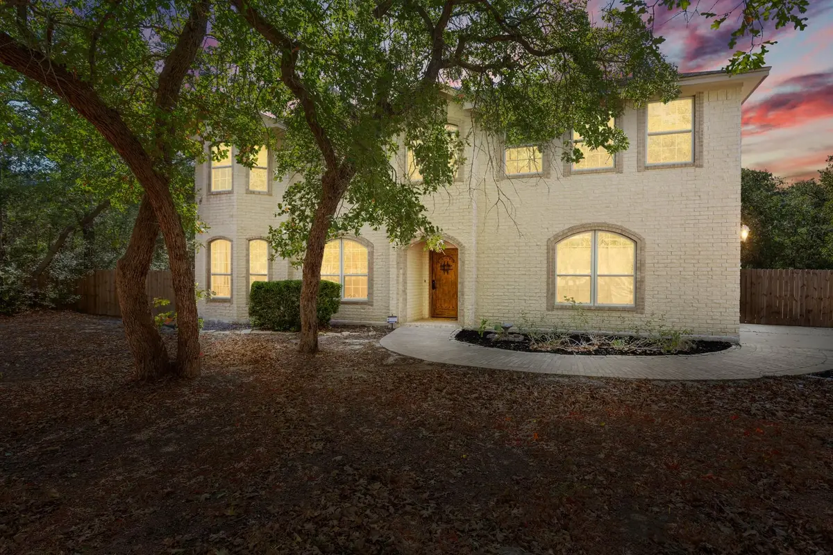 149 Spanish Oak Trl, Elgin, TX 78621 - #1