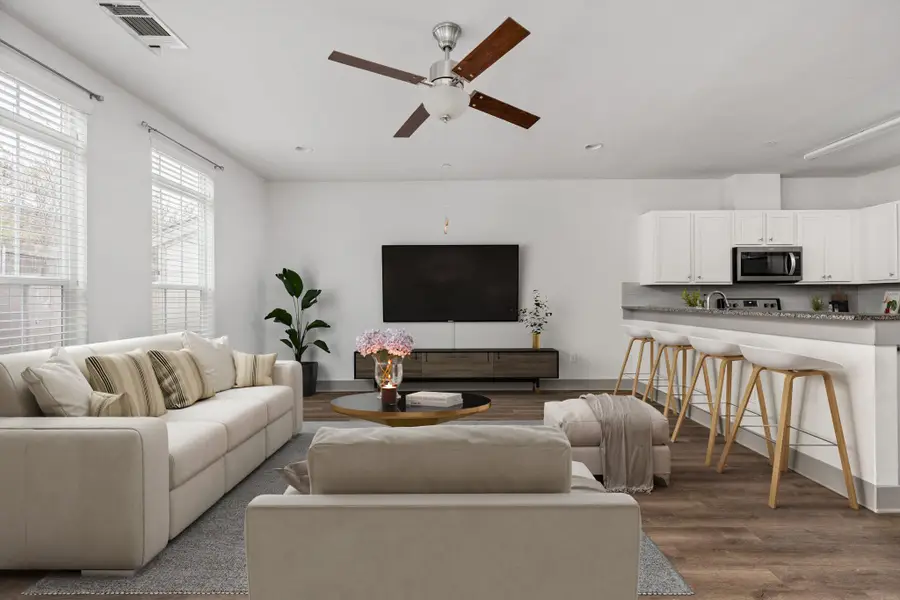 12153 Abbey Glen #c Ln, Austin, TX 78753 - Image #3