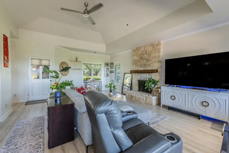 1703 Clubhouse Hill Dr, Spicewood, TX 78669 - #2