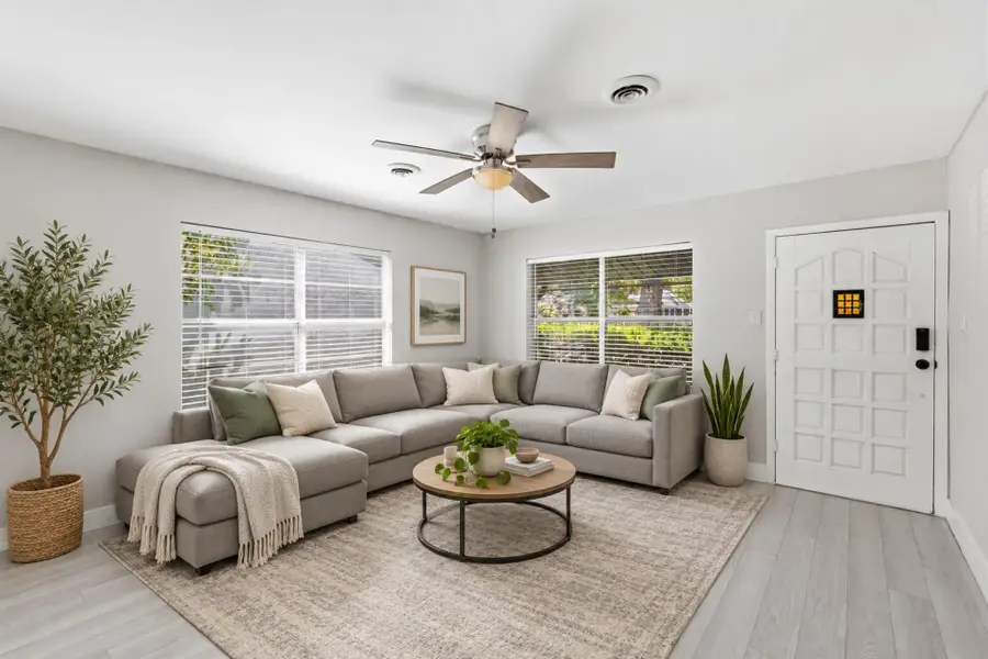 3206 Goodwin Ave, Austin, TX 78702 - #3