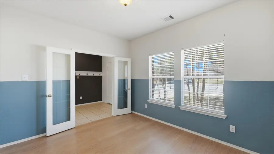 2141 Warwick Pl, New Braunfels, TX 78130 - #2