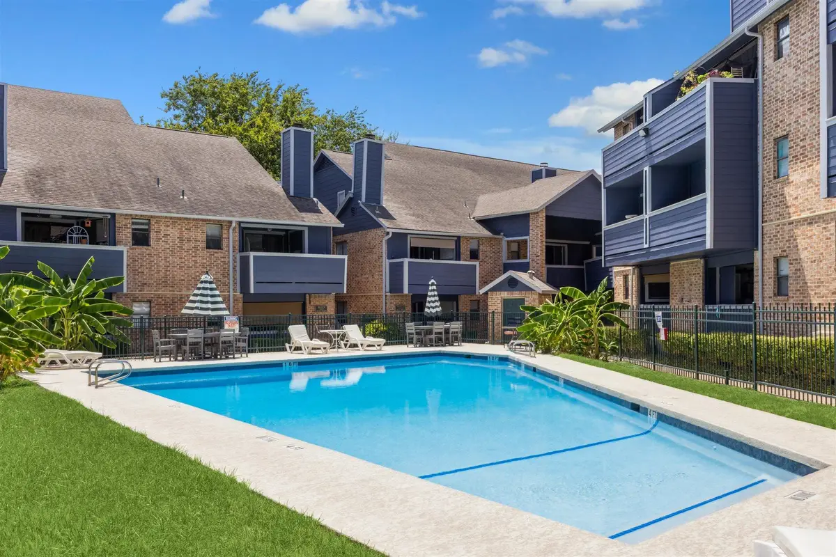 2500 Burleson Rd #200, Austin, TX 78741 - Image #1