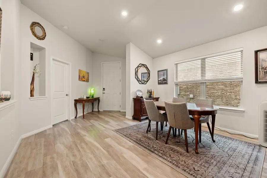 105 Sophora Dr, Hutto, TX 78634 - #2