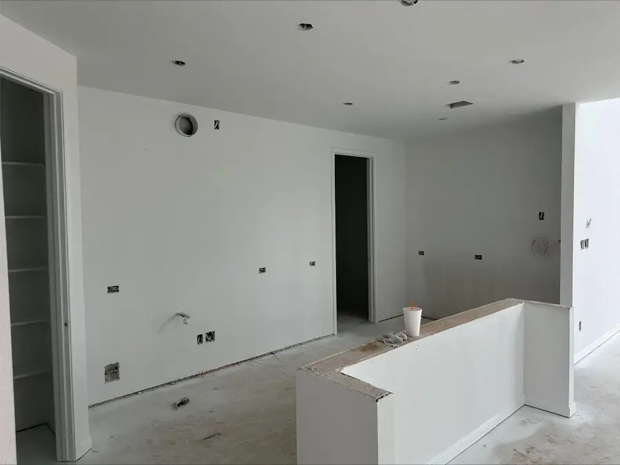 325 Horsemint Ln, Georgetown, TX 78633 - Image #3