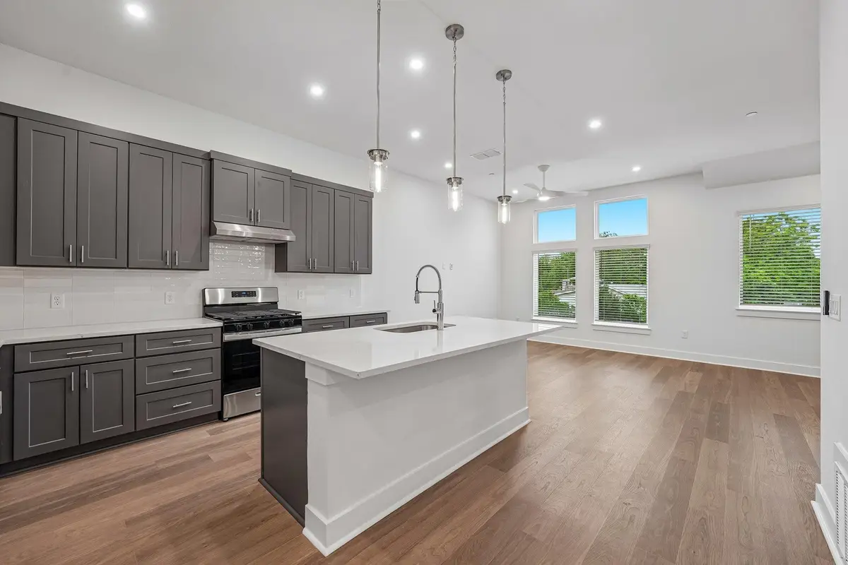 200 W 56th St #2103, Austin, TX 78751 - #1