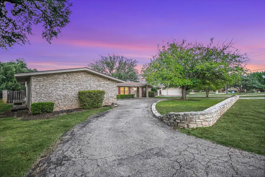 1004 Biscayne Cv Sw, Lakeway, TX 78734 - #3