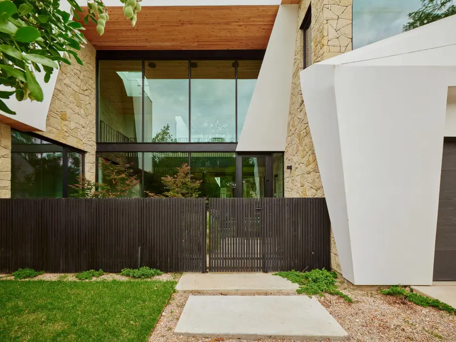 2108 Matterhorn Ln, Austin, TX 78704 - #3