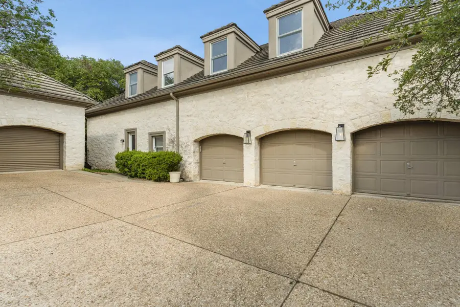 8616 Mendocino Dr, Austin, TX 78735 - #3