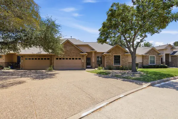 13912 Ashton Woods Cir #26, Austin, TX 78727