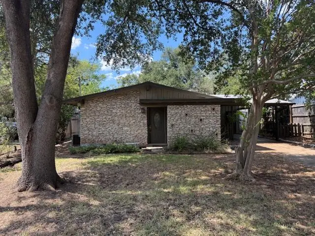 6602 Laird Dr, Austin, TX 78757 - Image #2