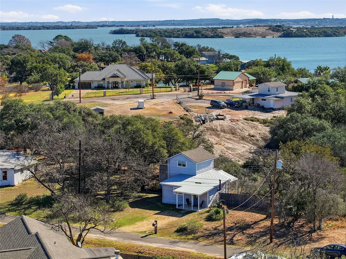 2505 Belaire West Ln, Marble Falls, TX 78654 - Image #1