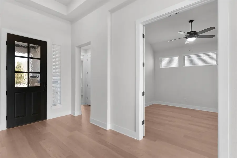 209 West Faulkner St, Liberty Hill, TX 78642 - #3