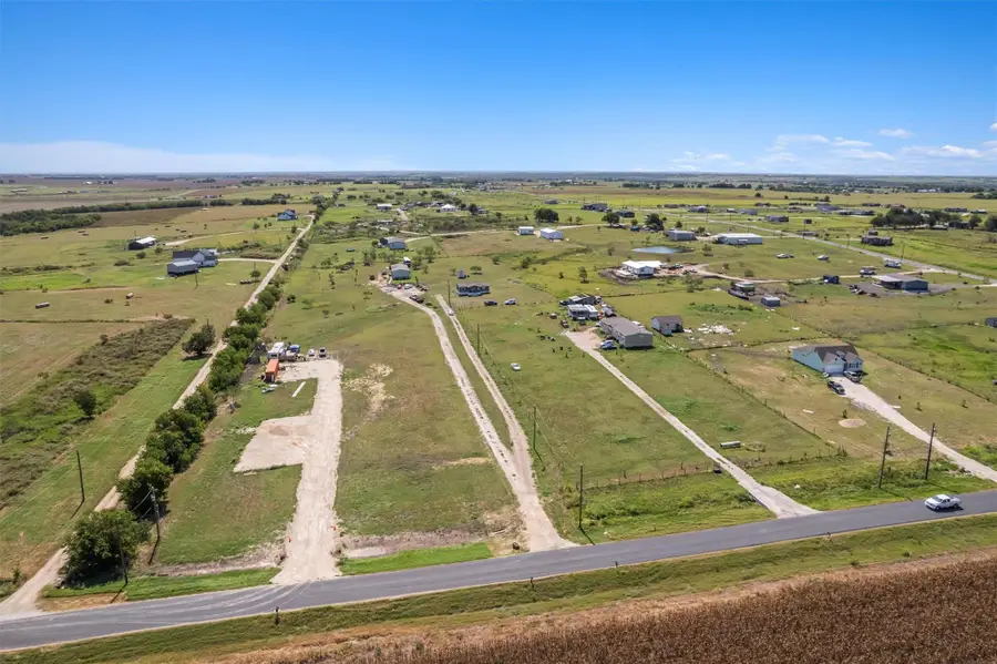 110 Pvr 965 Rd, Taylor, TX 76574 - #2